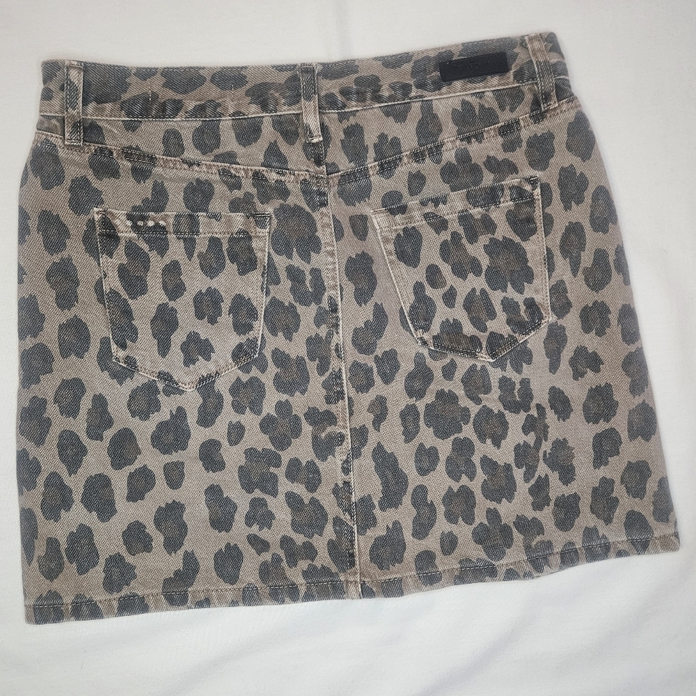 Blank NYC Leopard Print Mini Skirt Sz 26 Brown Taupe Animal Print Denim NWT - Picture 4 of 12